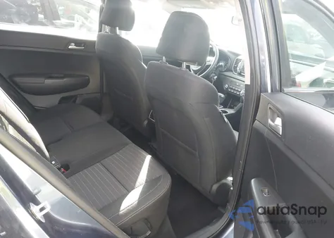 2018 Kia Sportage Lx from USA, damaged, VIN KNDPMCAC7J7450153